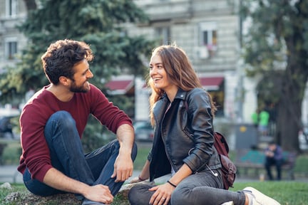 “Kendim Gibi Olabiliyorum” Demek Bir İlişkinin En Güzel Hissidir